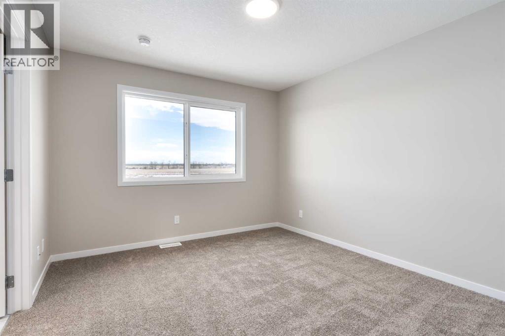 127 Montane Link Se, High River, Alberta  T1V 0K8 - Photo 16 - A2274482