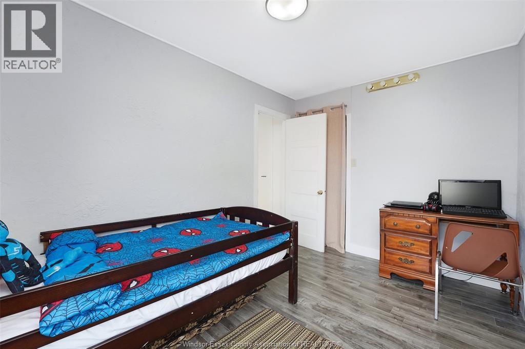 1456 Elsmere, Windsor, Ontario  N9X 4G9 - Photo 17 - 26000692