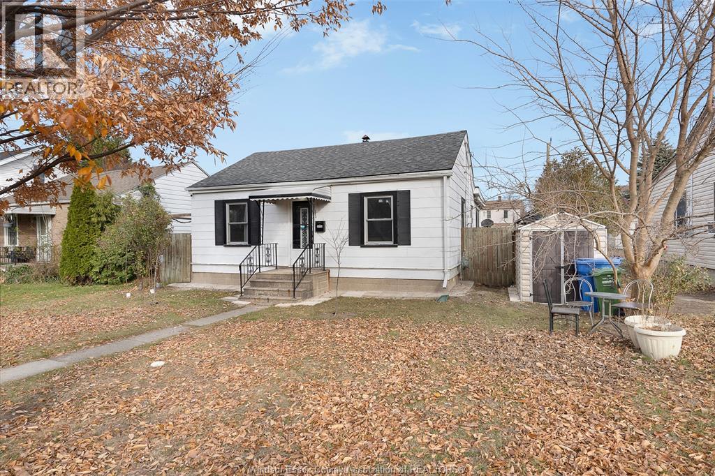 1456 Elsmere, Windsor, Ontario  N9X 4G9 - Photo 3 - 26000692