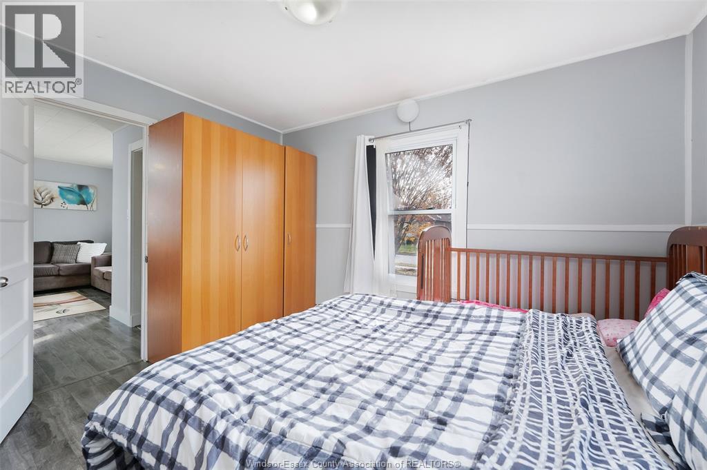 1456 Elsmere, Windsor, Ontario  N9X 4G9 - Photo 7 - 26000692