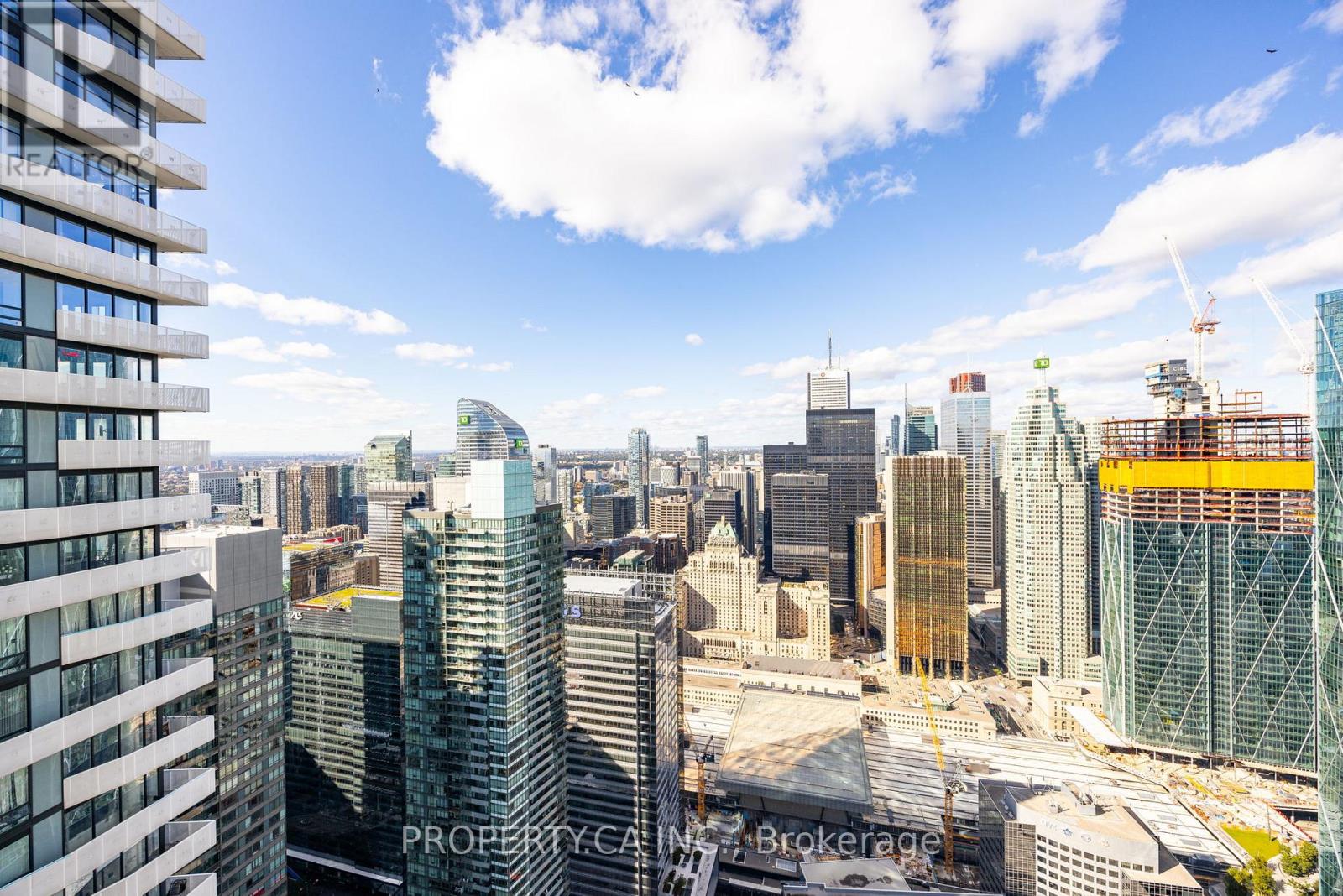 6403 - 88 Harbour Street, Toronto, Ontario  M5J 0C3 - Photo 13 - C12681582