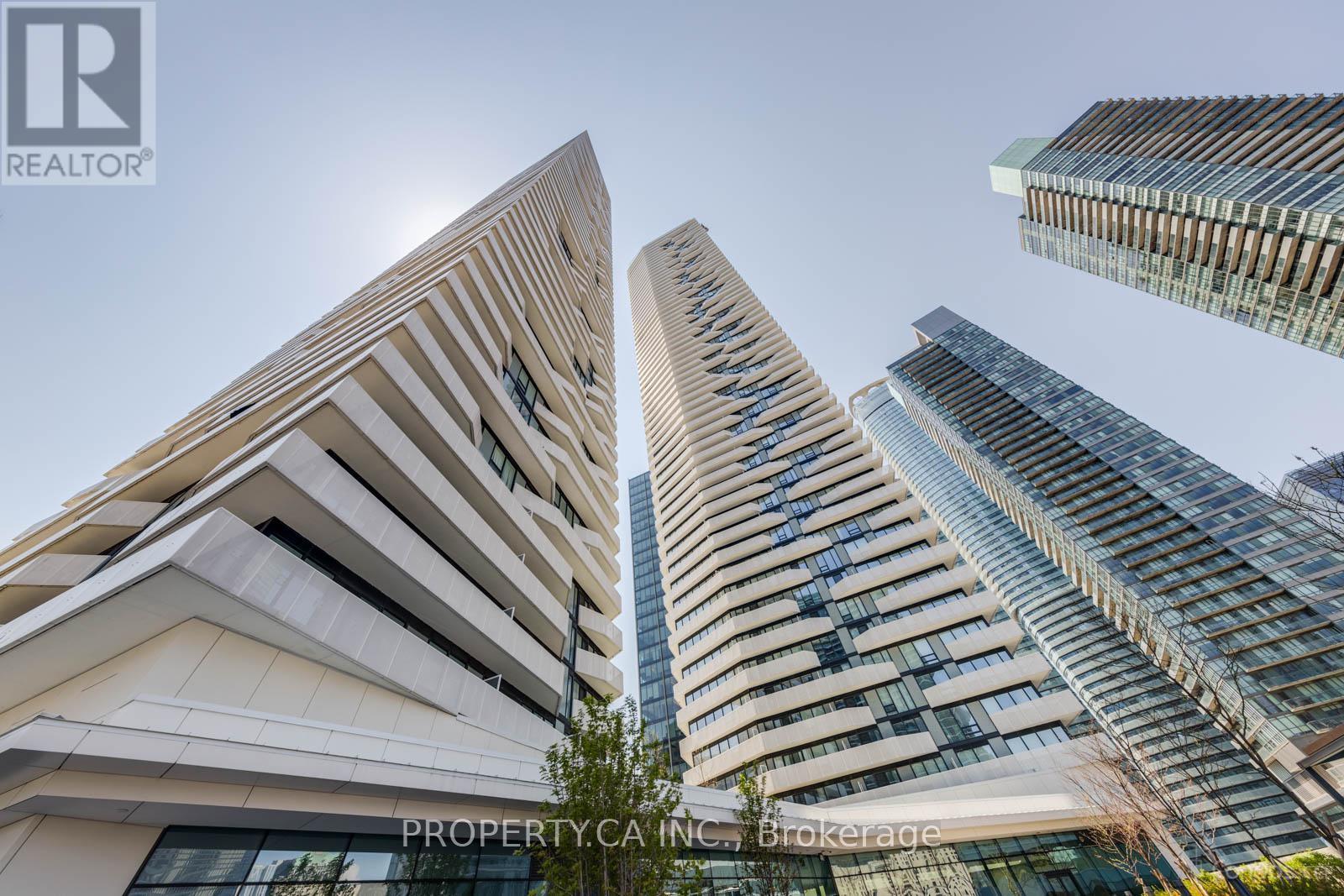 6403 - 88 Harbour Street, Toronto, Ontario  M5J 0C3 - Photo 27 - C12681582