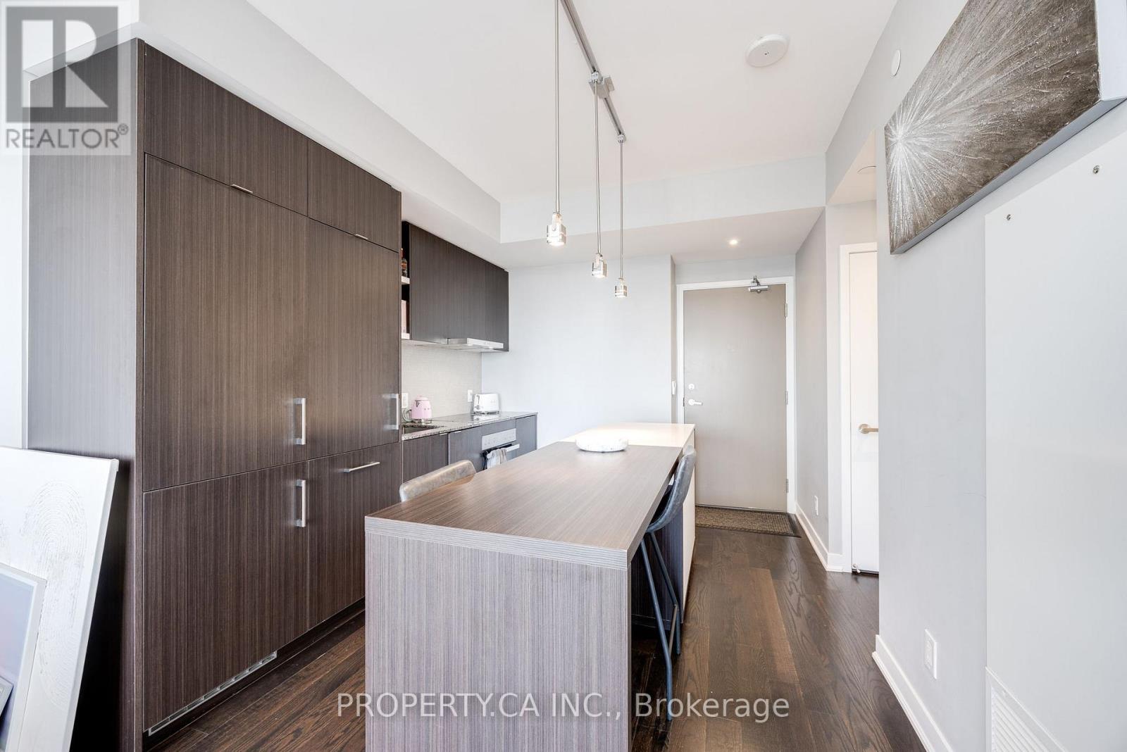 6403 - 88 Harbour Street, Toronto, Ontario  M5J 0C3 - Photo 3 - C12681582