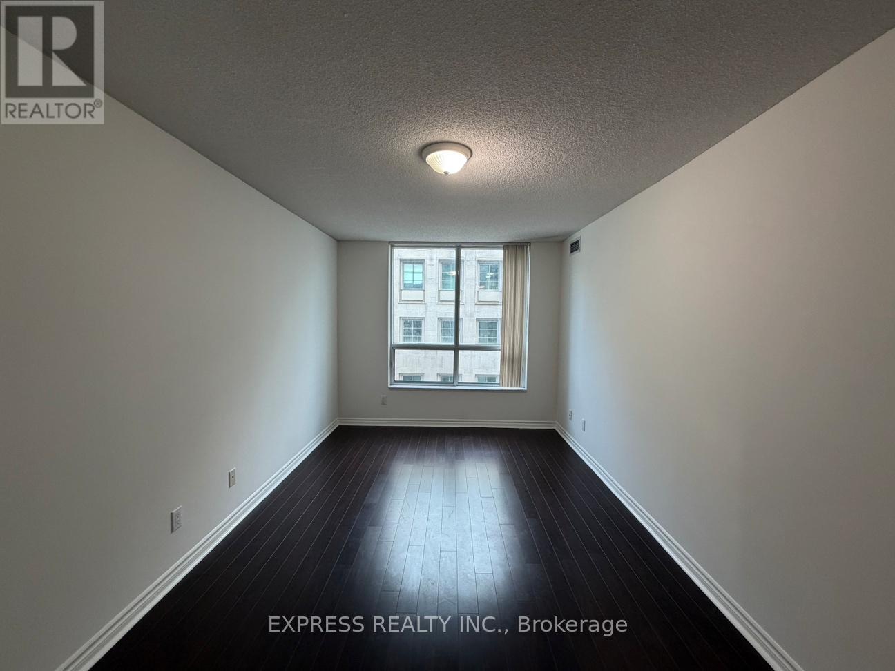 1002 - 168 Simcoe Street, Toronto, Ontario  M5H 4C9 - Photo 12 - C12681596