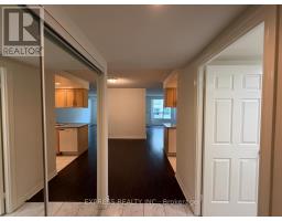 1002 - 168 SIMCOE STREET, Toronto, Ontario