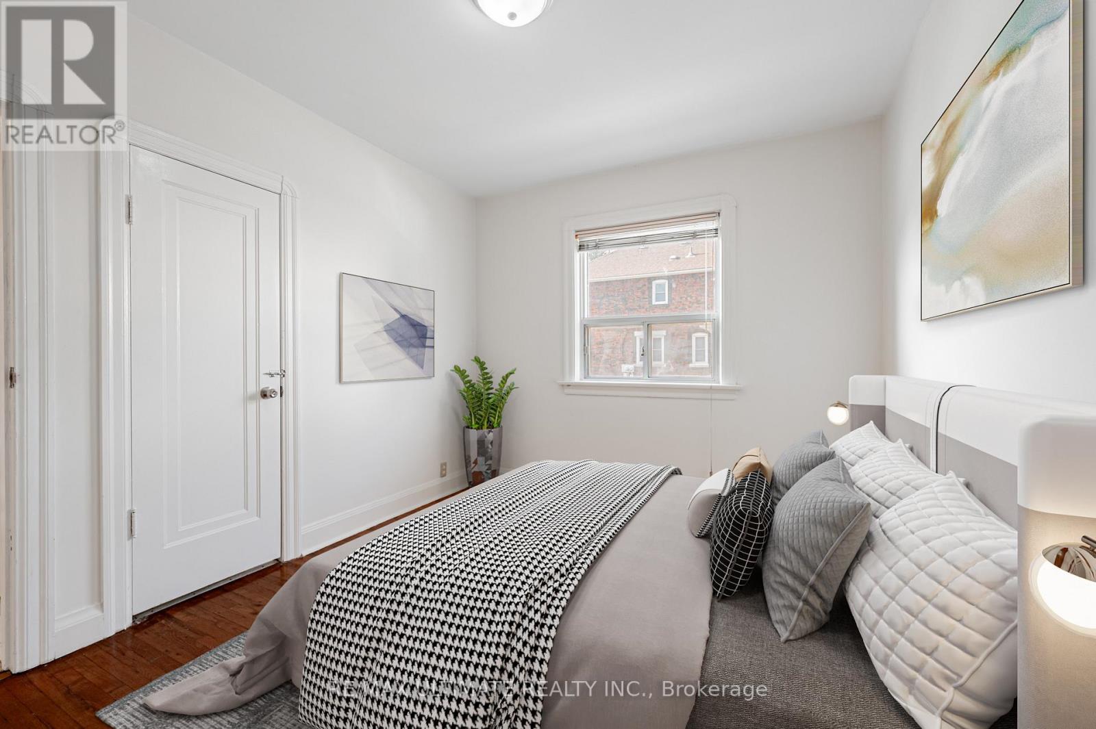 42 Carr Street, Toronto, Ontario  M5T 1B5 - Photo 18 - C12681610