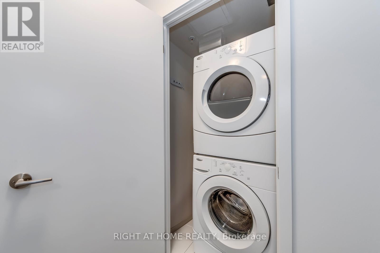 314 - 295 Adelaide Street W, Toronto, Ontario  M5V 0L4 - Photo 33 - C12681622