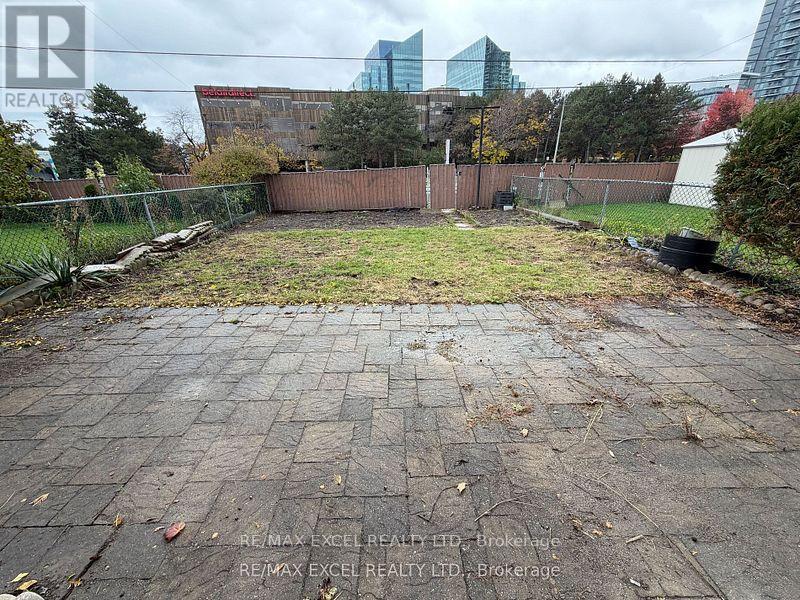 Lower - 71 Hickorynut Drive, Toronto, Ontario  M2J 4W6 - Photo 10 - C12681630