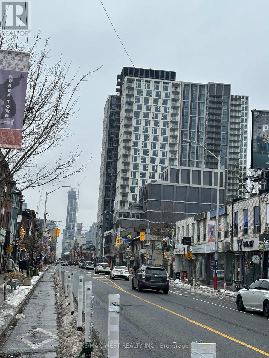 647 Bloor Street W, Toronto, Ontario M6G 1L1 - Photo 7 - C12681652