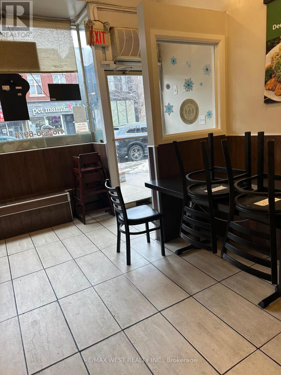 647 Bloor Street W, Toronto, Ontario M6G 1L1 - Photo 9 - C12681652