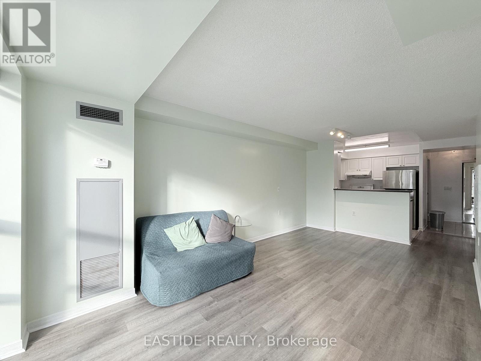 2012 - 20 Olive Avenue, Toronto, Ontario  M2N 7G5 - Photo 11 - C12681660