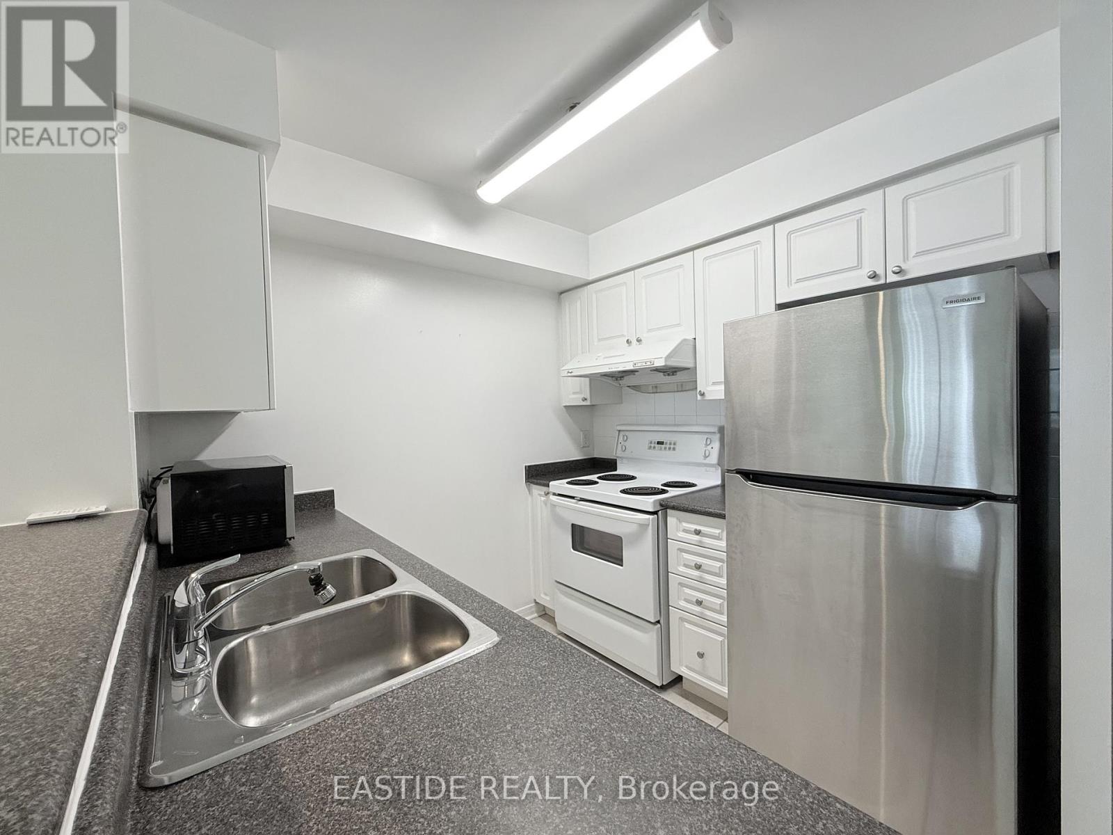 2012 - 20 Olive Avenue, Toronto, Ontario  M2N 7G5 - Photo 7 - C12681660