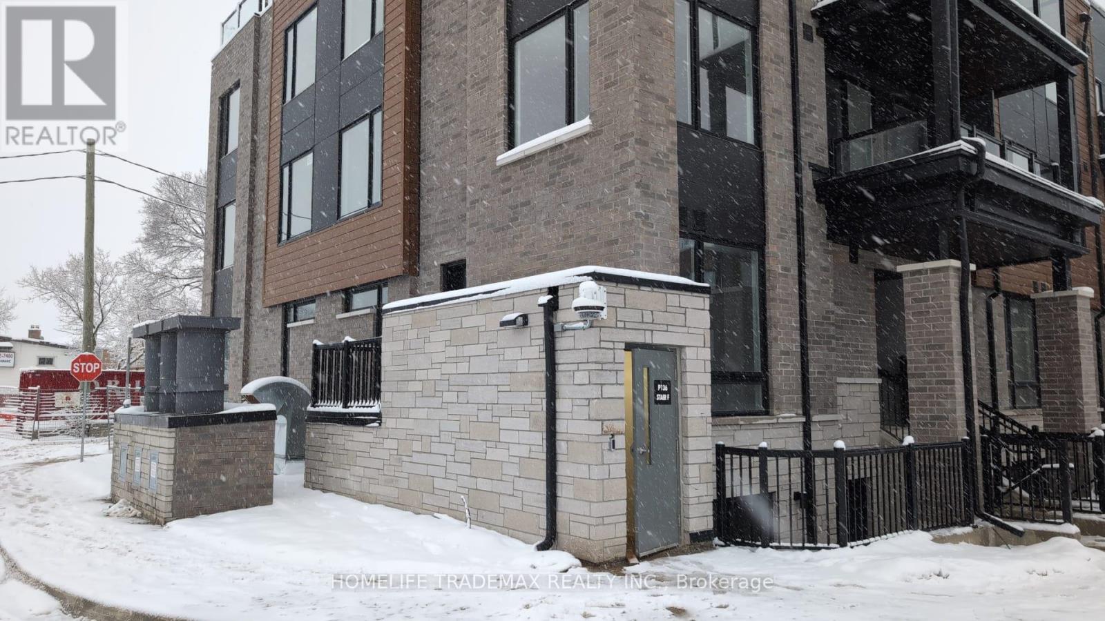 10 - 30 MARKDALE LANE, Markham, Ontario