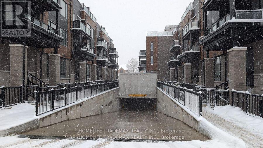 10 - 30 Markdale Lane, Markham, Ontario  L3S 0E3 - Photo 2 - N12616132