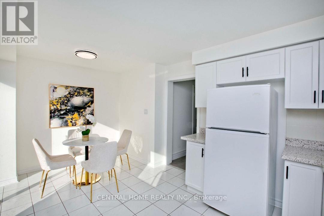 188 Milliken Meadows Drive, Markham, Ontario  L3R 0V9 - Photo 11 - N12681612