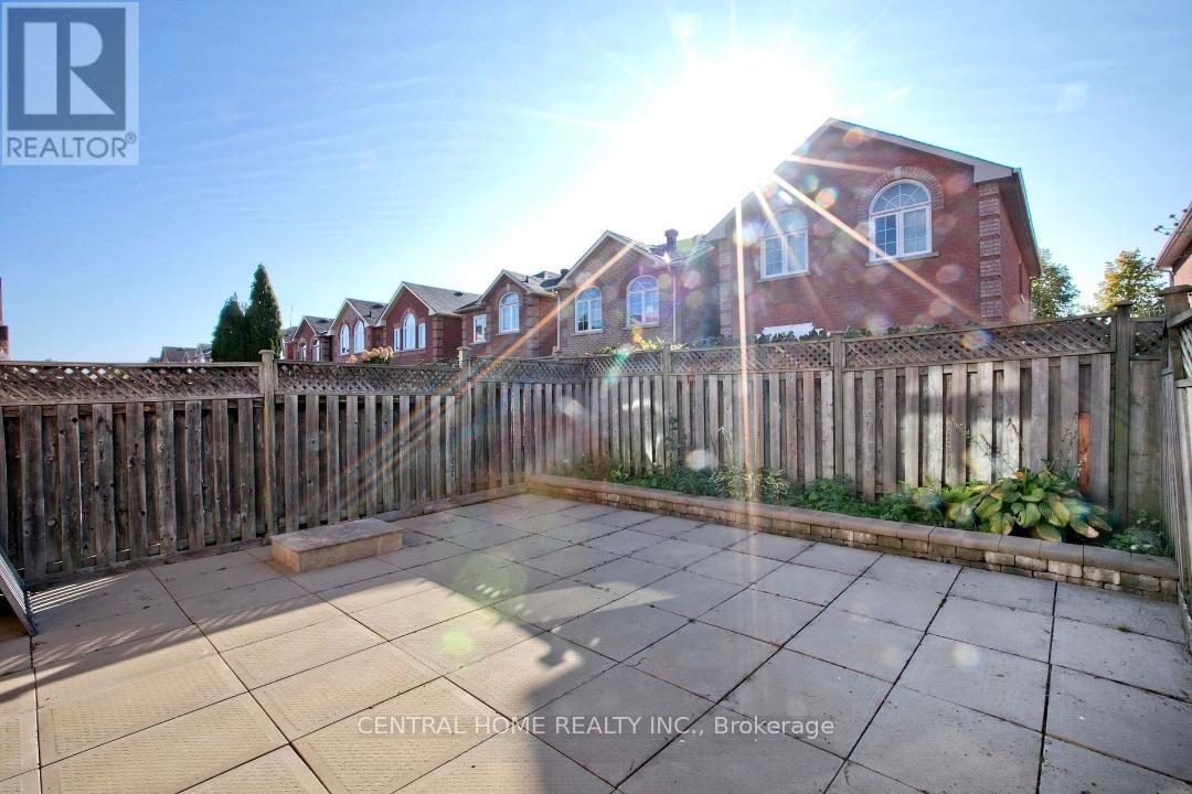 188 Milliken Meadows Drive, Markham, Ontario  L3R 0V9 - Photo 28 - N12681612