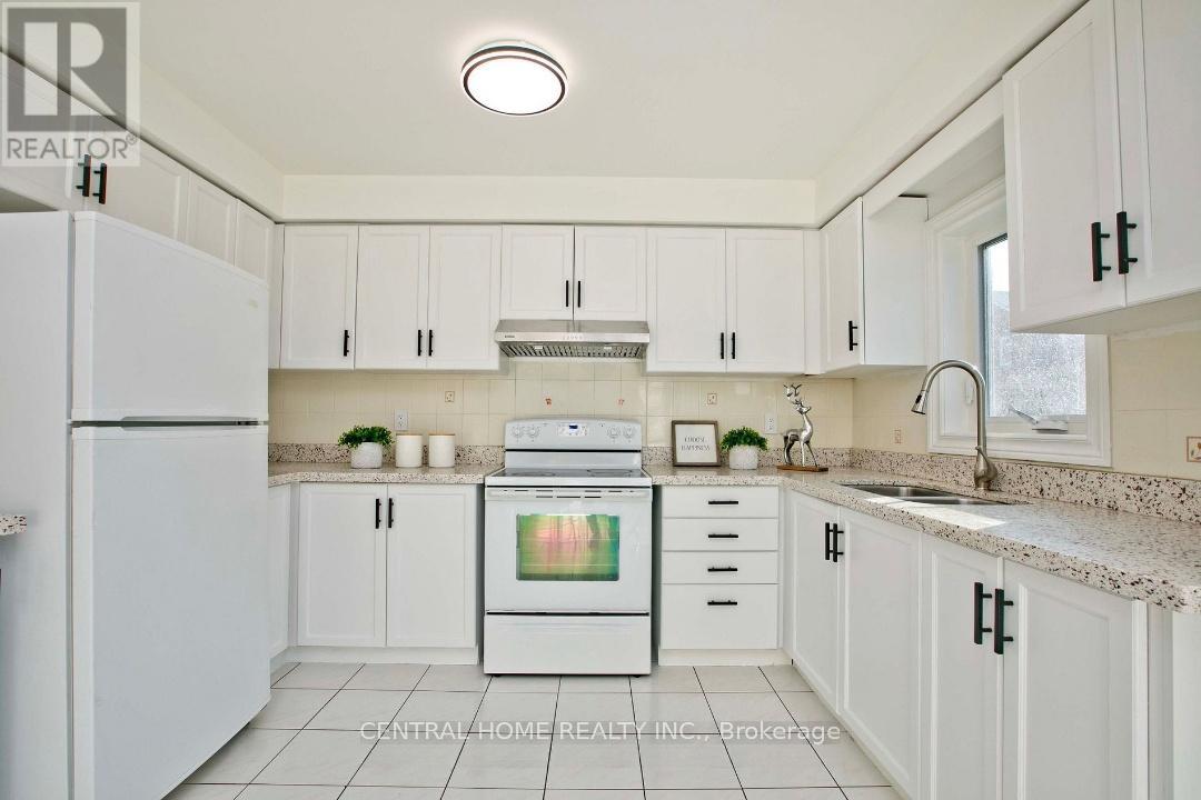 188 Milliken Meadows Drive, Markham, Ontario  L3R 0V9 - Photo 8 - N12681612