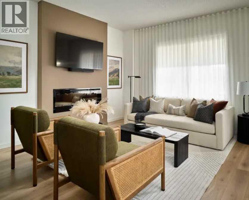 21 Emberside Park, Cochrane, Alberta  T4C 2L6 - Photo 2 - A2262945