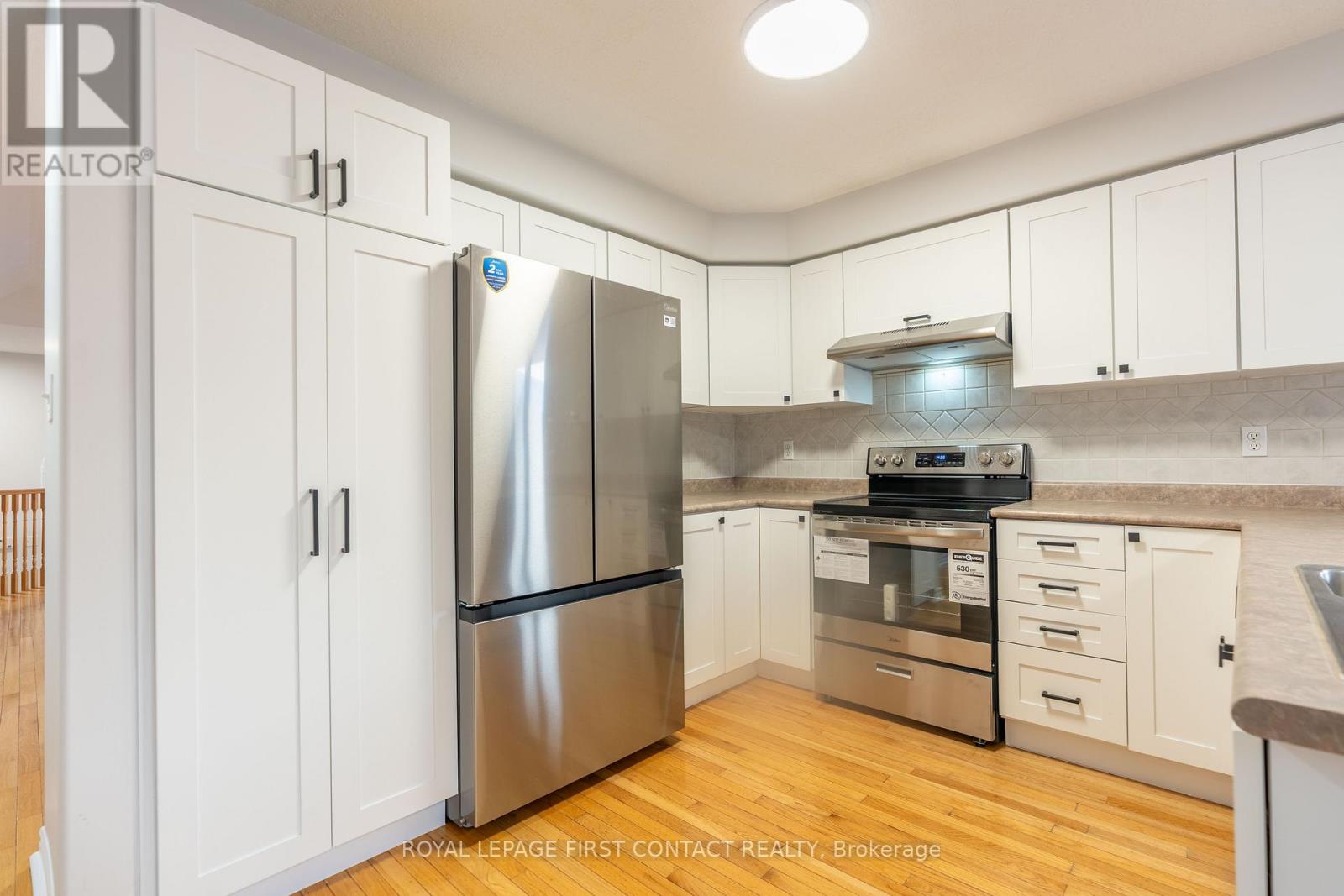 316 Johnson Street, Barrie (Georgian Drive), Ontario  L4M 7A1 - Photo 4 - S12681636