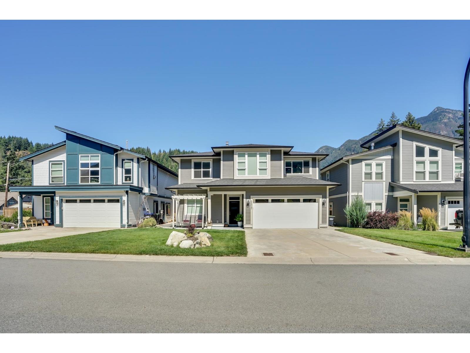 65517 Skylark Lane, Hope, Hope, British Columbia  V0X 1L1 - Photo 2 - R3076554