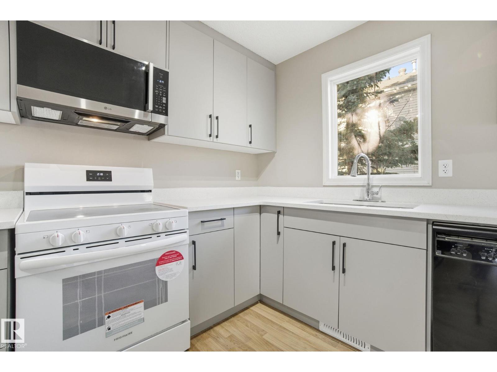 #41 2503 24 St Nw, Edmonton, Alberta  T6T 0B5 - Photo 10 - E4463530