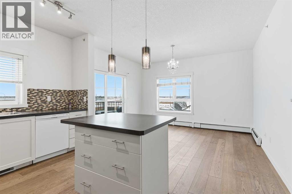 2406, 279 Copperpond Common Se, Calgary, Alberta  T2Z 0S4 - Photo 12 - A2275602