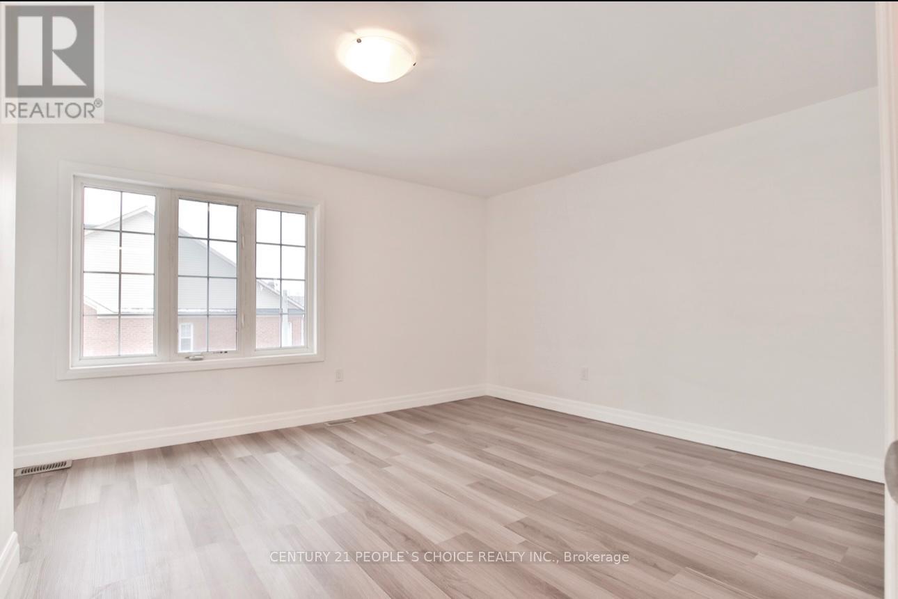 554 Sentinel Road, Toronto, Ontario  M3J 3R9 - Photo 10 - W12681588