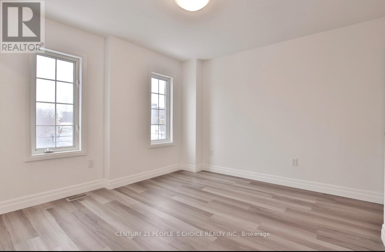 554 Sentinel Road, Toronto, Ontario  M3J 3R9 - Photo 15 - W12681588