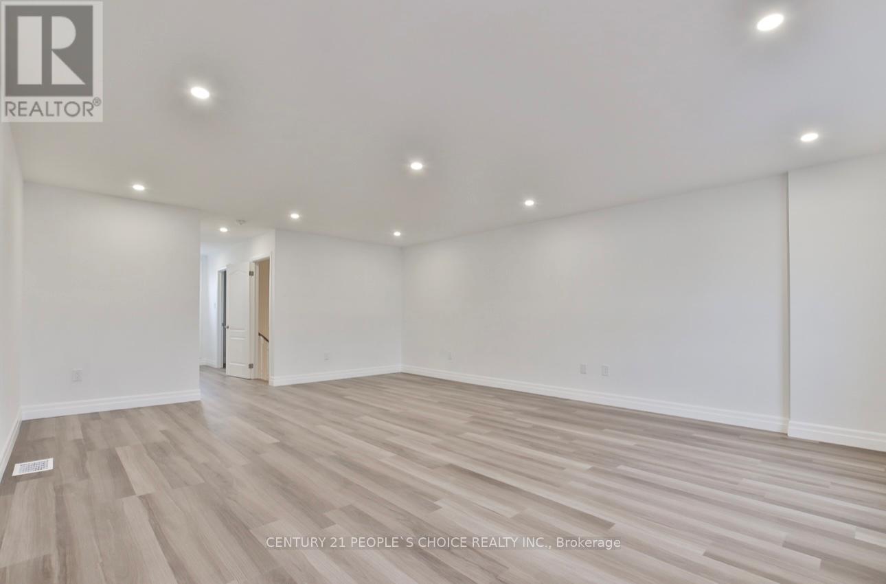 554 Sentinel Road, Toronto, Ontario  M3J 3R9 - Photo 23 - W12681588