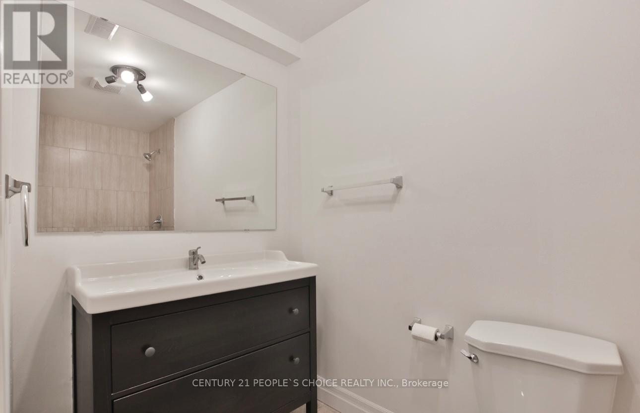 554 Sentinel Road, Toronto, Ontario  M3J 3R9 - Photo 33 - W12681588