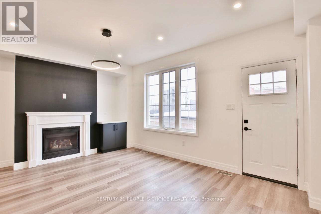 554 Sentinel Road, Toronto, Ontario  M3J 3R9 - Photo 6 - W12681588