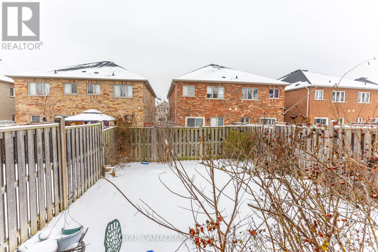 101 Crystalview Crescent, Brampton, Ontario  L6P 2S2 - Photo 43 - W12681624