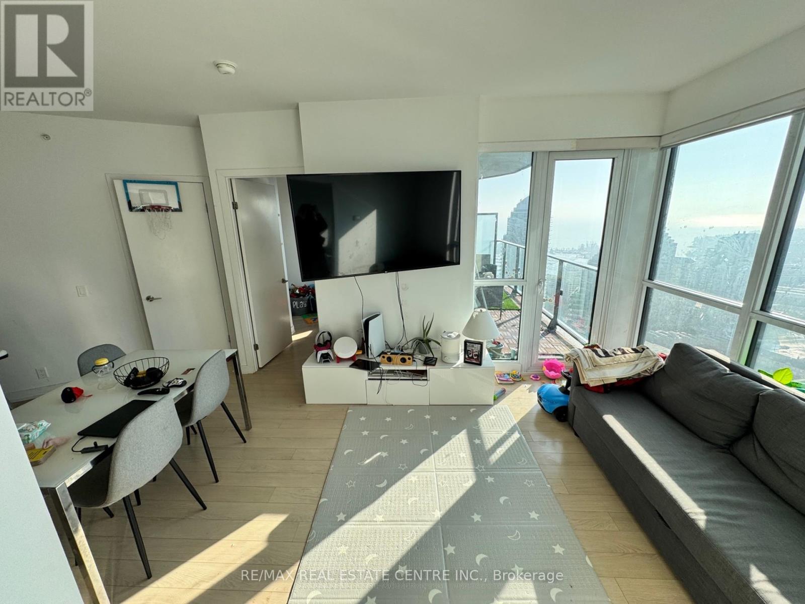 3604 - 10 Park Lawn Road, Toronto, Ontario  M8V 0H9 - Photo 7 - W12681626