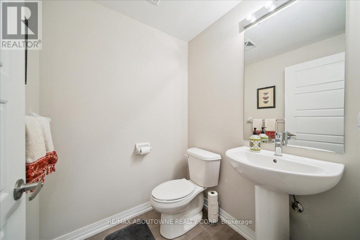 107 - 1202 Main Street E, Milton, Ontario L9T 9K8 - Photo 20 - W12681642