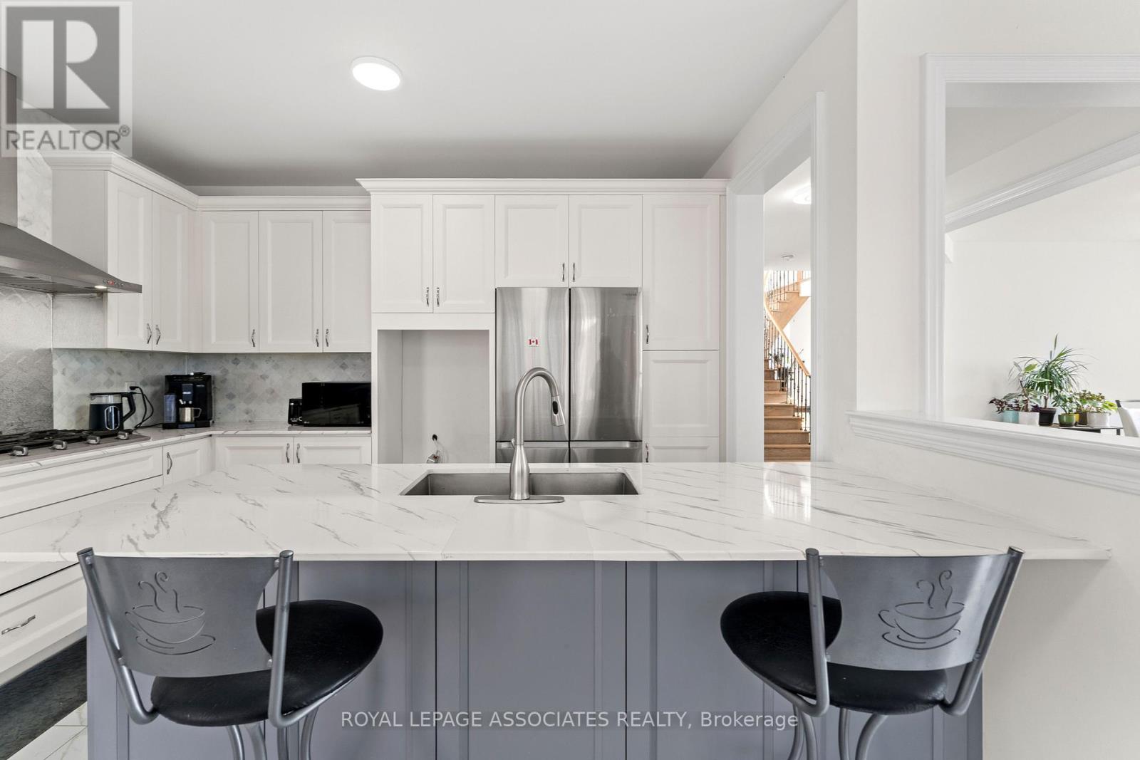 15 Farringdon Crescent, Brampton, Ontario  L7A 4Z5 - Photo 14 - W12681662