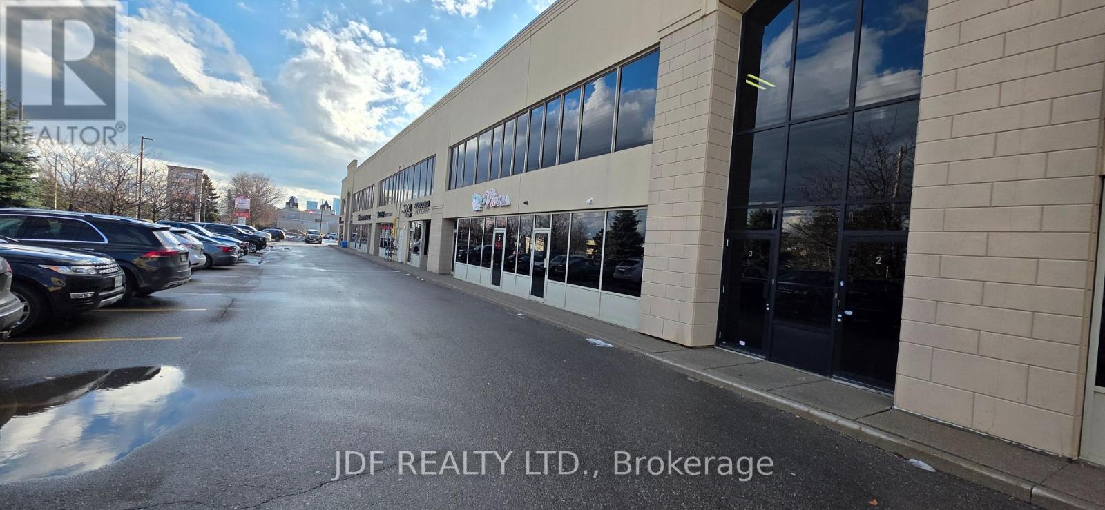 3 - 8740 JANE STREET, Vaughan, Ontario