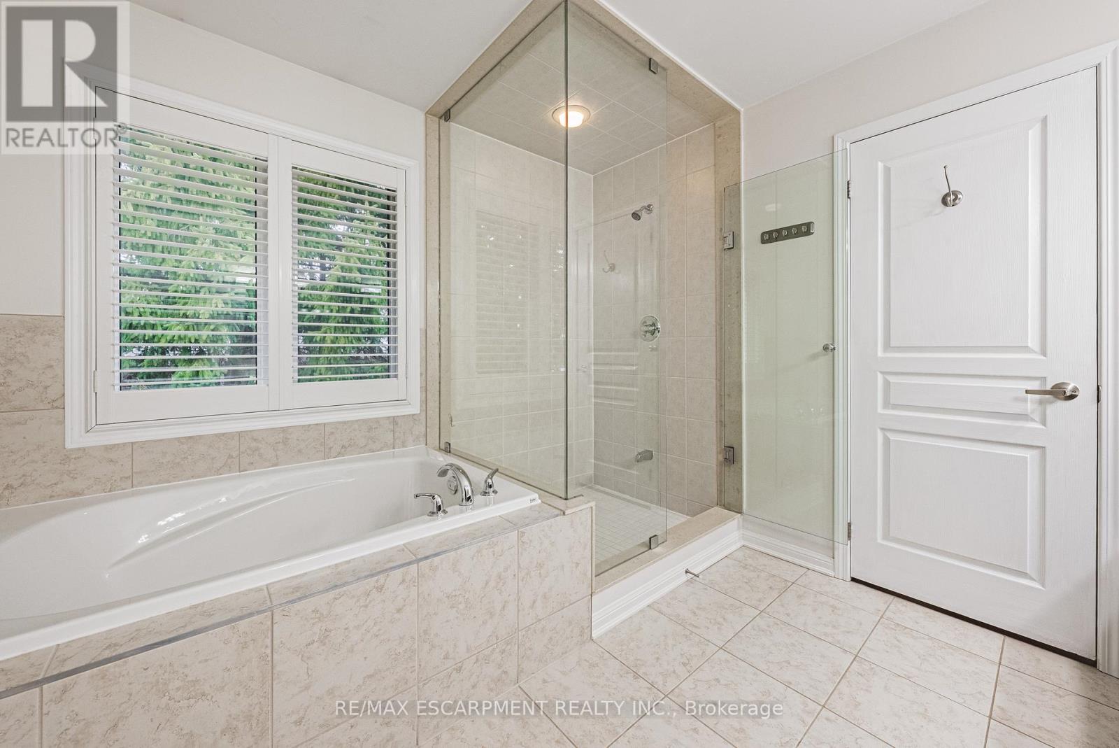 85 Peer Court, Hamilton, Ontario  L9K 0C5 - Photo 25 - X12681586