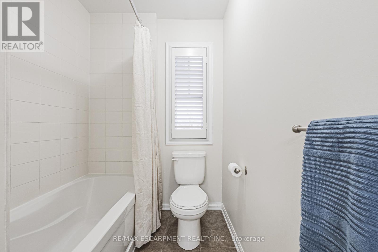 85 Peer Court, Hamilton, Ontario  L9K 0C5 - Photo 32 - X12681586