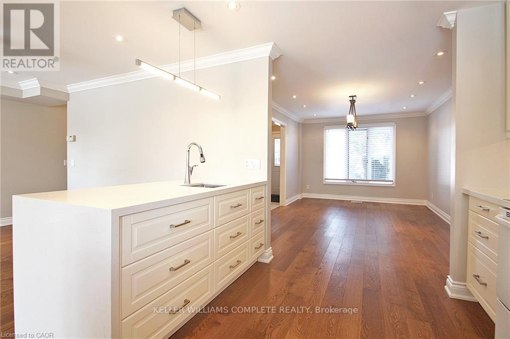 14 Oceanic Drive, Hamilton, Ontario  L8E 4H5 - Photo 9 - X12681594