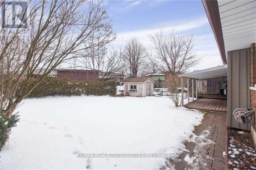 Upper - 119 Alison Avenue, Cambridge, Ontario  N1R 1N5 - Photo 23 - X12681658