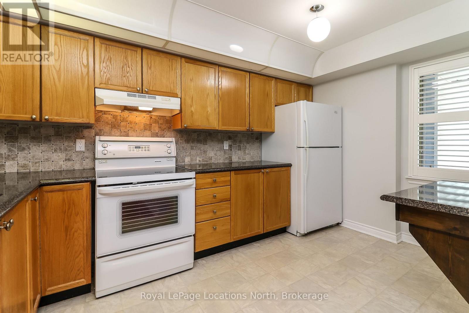 8 - 30 Mulligan Lane, Wasaga Beach, Ontario  L9Z 1C4 - Photo 7 - S12681788