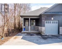 805A DUNDAS STREET W, Whitby, Ontario
