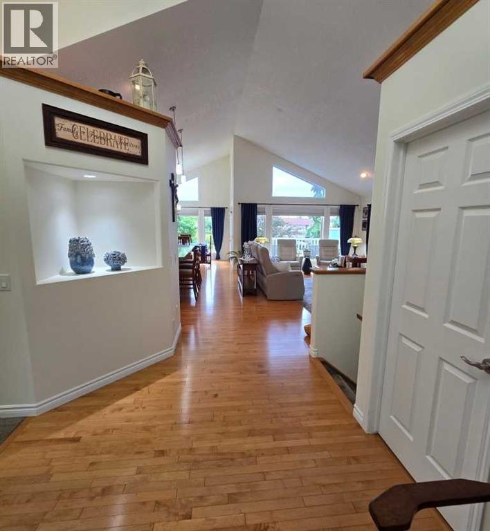 79 Park Place W, Brooks, Alberta  T1A 0A8 - Photo 4 - A2237500