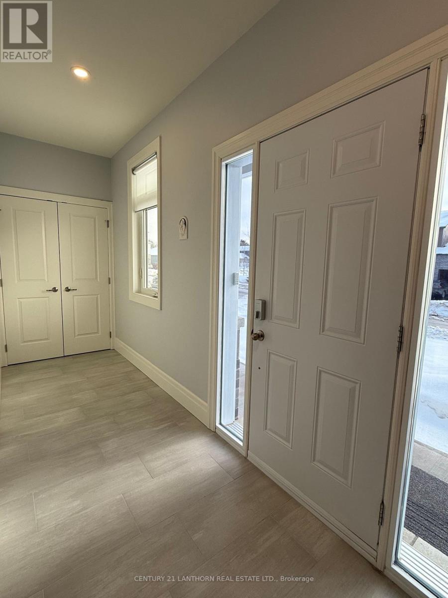 15 Allen Street, Prince Edward County, Ontario  K0K 2T0 - Photo 3 - X12681910