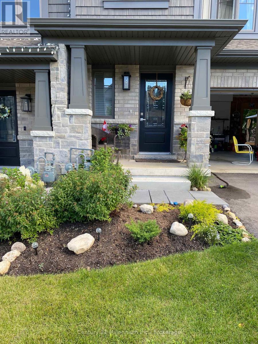 103 Mullin Street, Grey Highlands, Ontario  N0C 1H0 - Photo 4 - X12681776