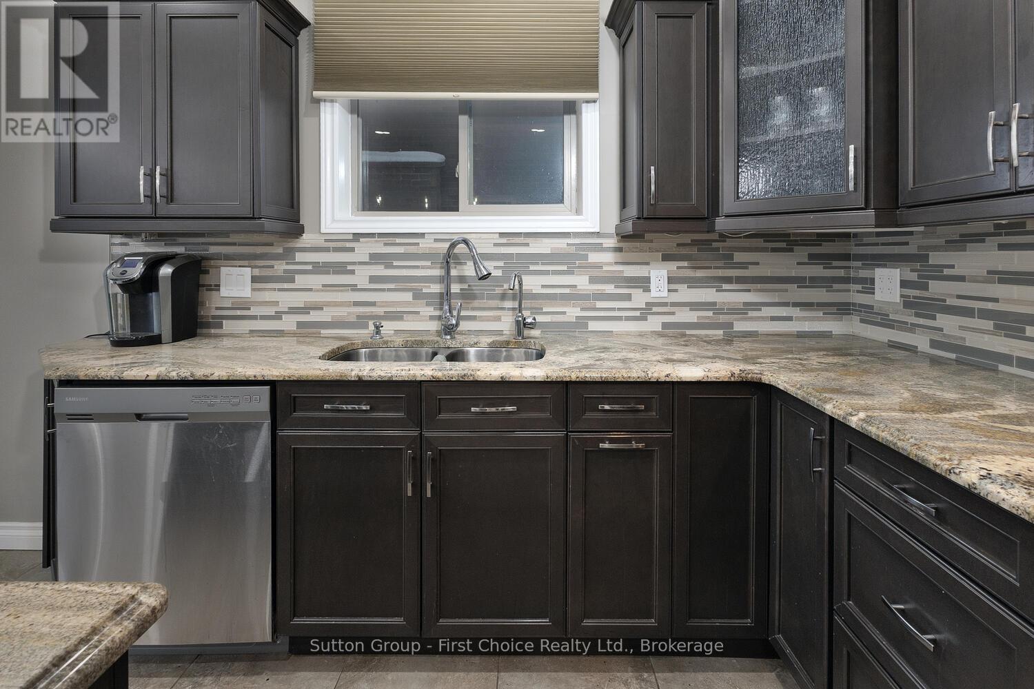 70 Kenton Street, West Perth (Mitchell), Ontario  N0K 1N0 - Photo 10 - X12681876