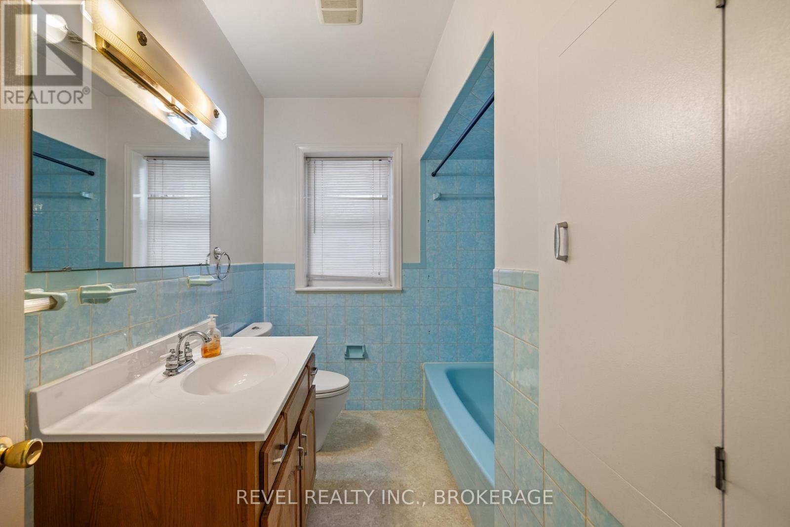 235 Park Street, Kingston, Ontario  K7L 1K4 - Photo 17 - X12681784