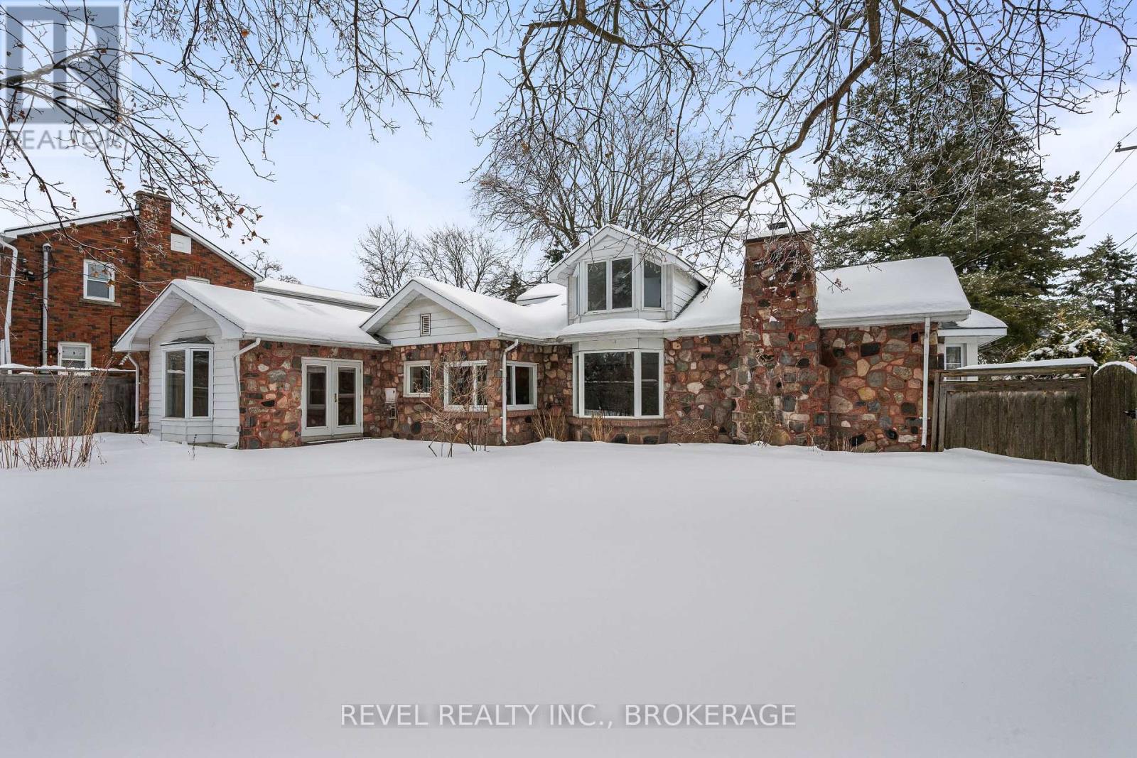 235 Park Street, Kingston, Ontario  K7L 1K4 - Photo 36 - X12681784