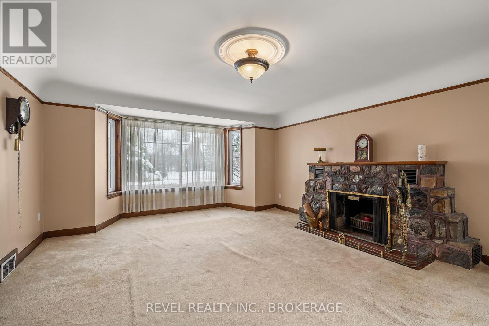 235 Park Street, Kingston, Ontario  K7L 1K4 - Photo 9 - X12681784