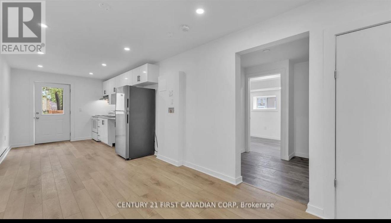 413 Main St Street S, South Huron, Ontario  N0M 1S2 - Photo 7 - X12681904